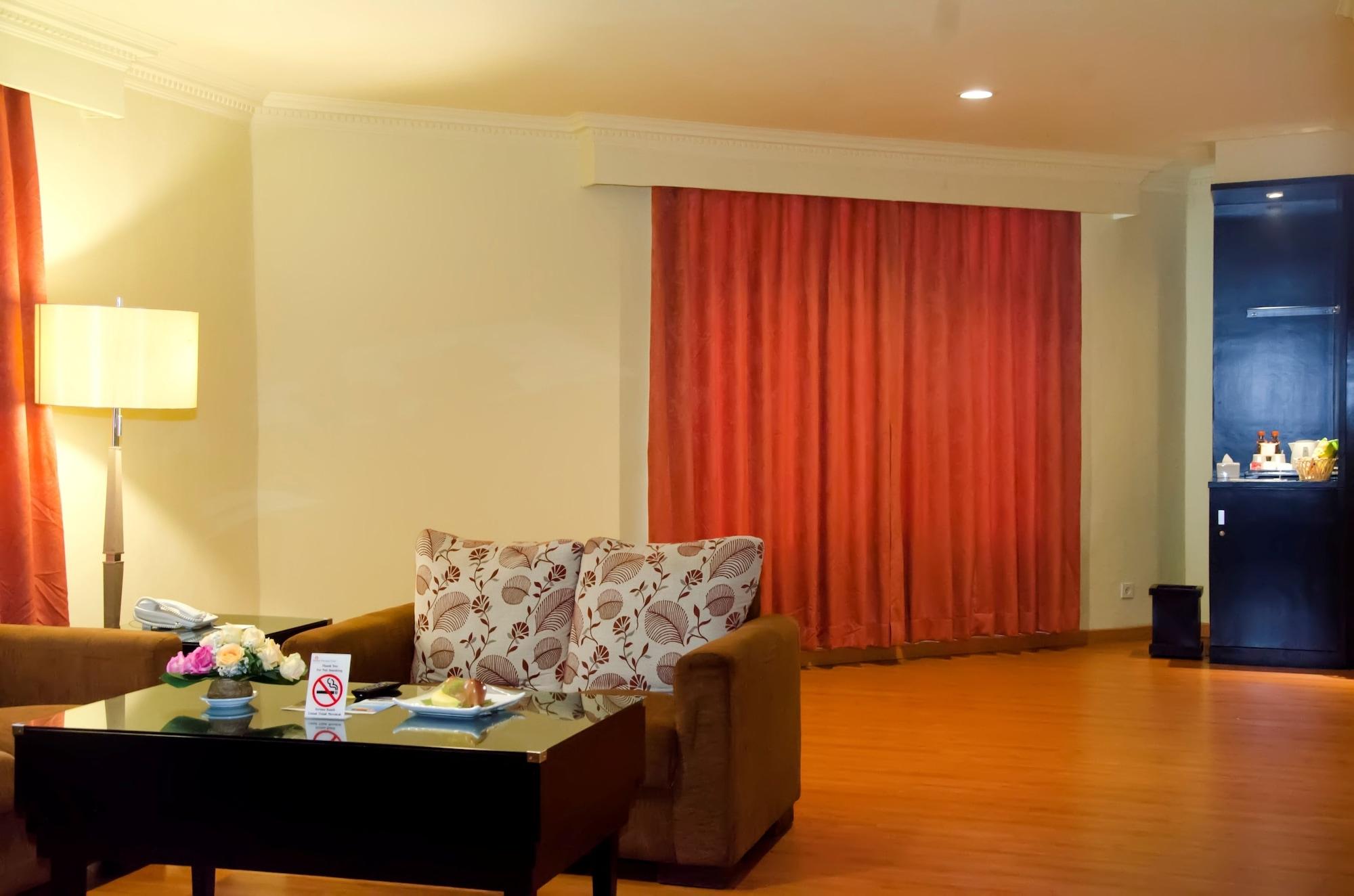 Sari Ater Kamboti Hotel בנדונג מראה חיצוני תמונה