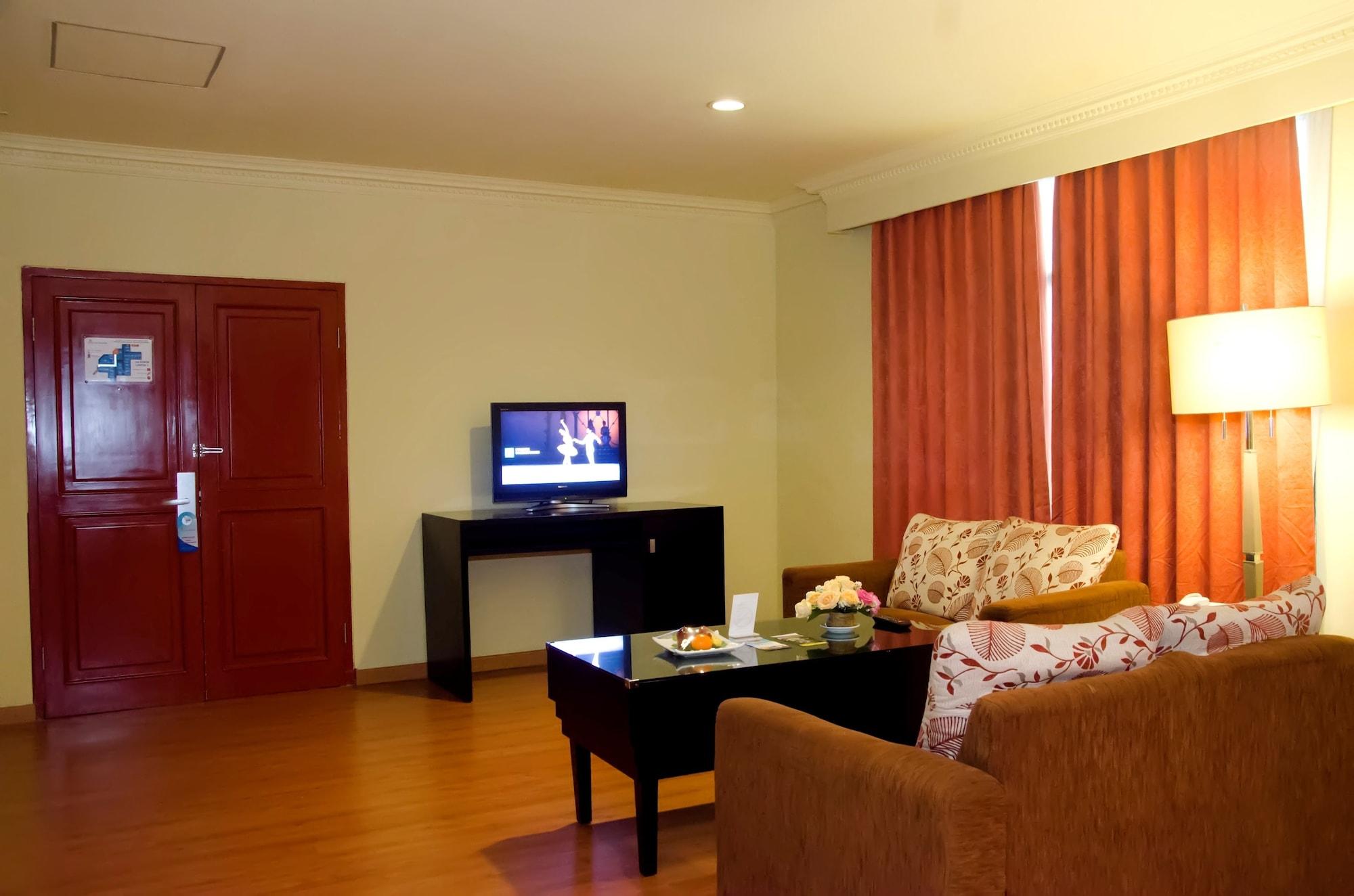 Sari Ater Kamboti Hotel בנדונג מראה חיצוני תמונה