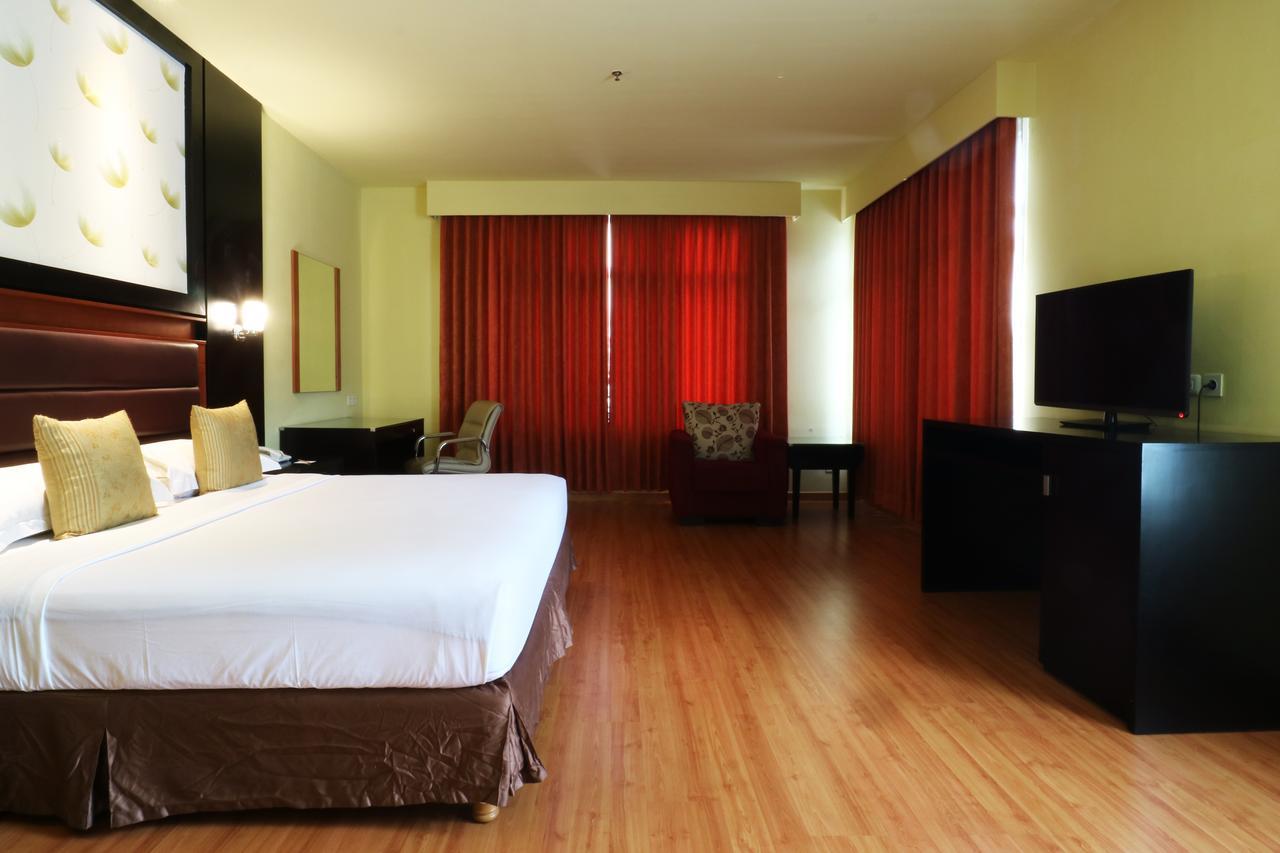 Sari Ater Kamboti Hotel בנדונג מראה חיצוני תמונה