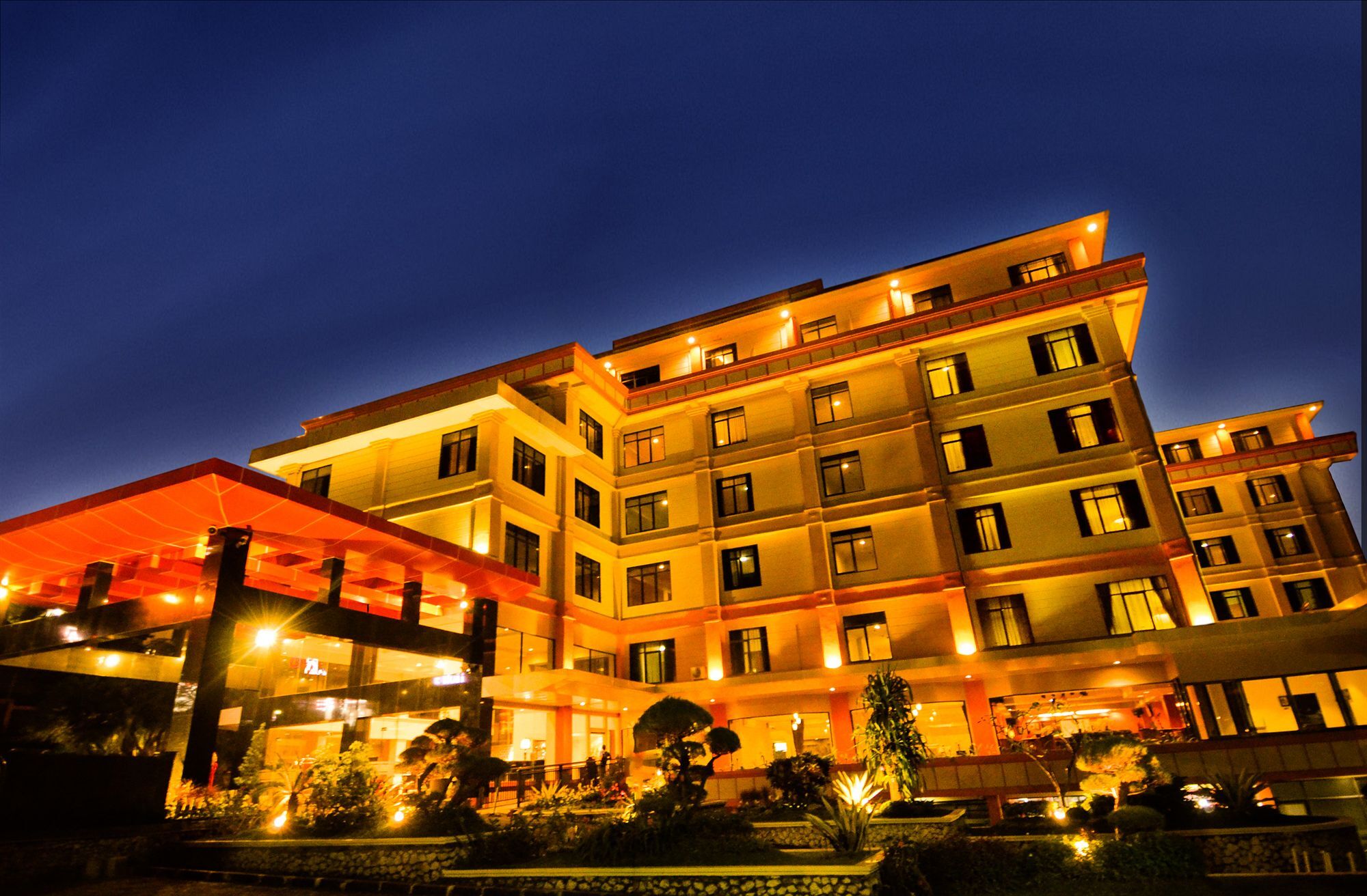 Sari Ater Kamboti Hotel בנדונג מראה חיצוני תמונה