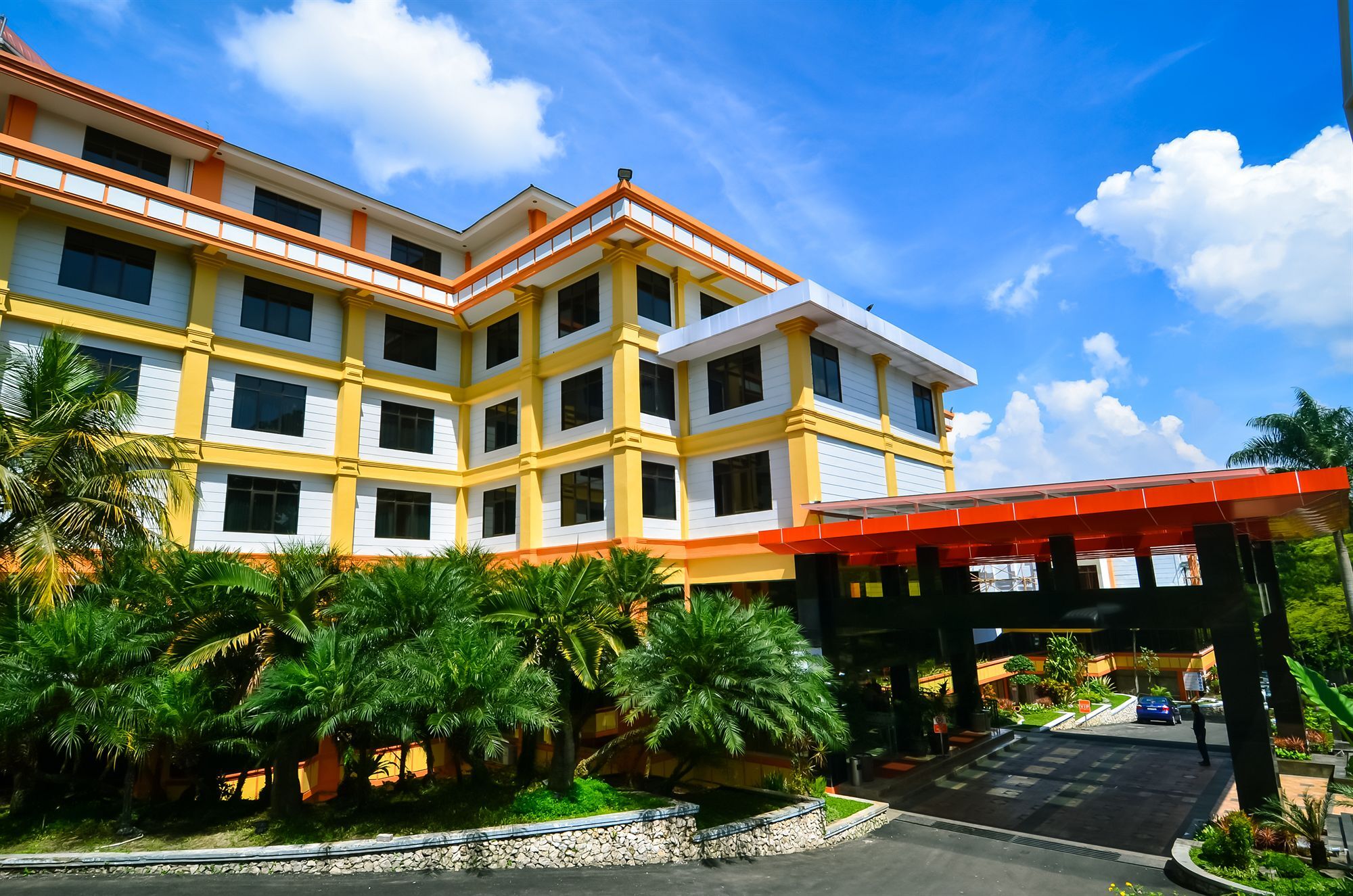 Sari Ater Kamboti Hotel בנדונג מראה חיצוני תמונה