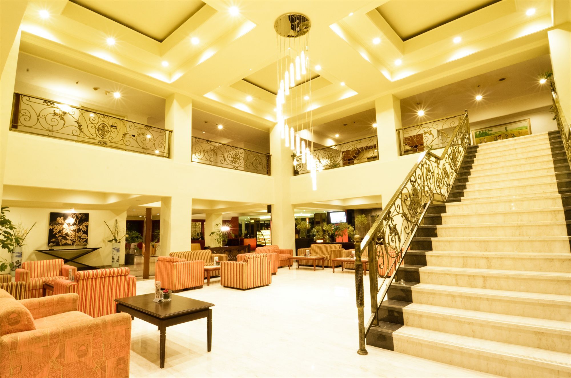 Sari Ater Kamboti Hotel בנדונג מראה חיצוני תמונה